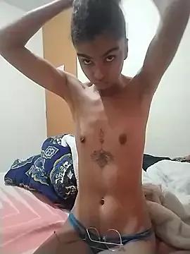 Freechat Emanuelle_manu on StripChat