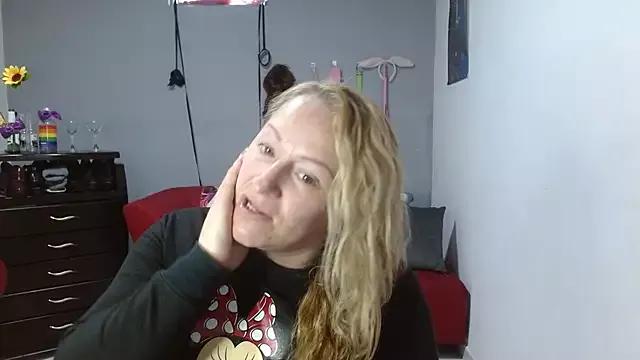 emperabigbootybigass on StripChat 