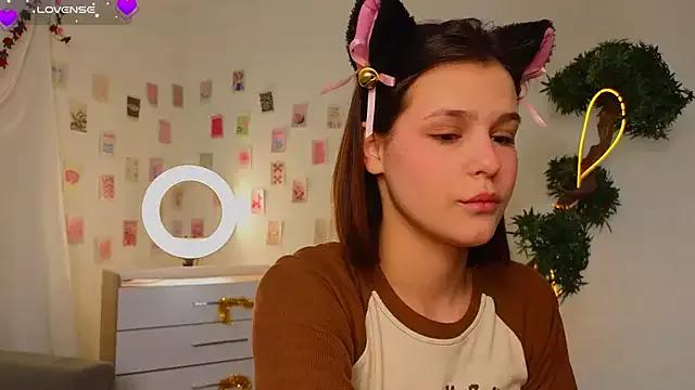 EthalGold on StripChat 