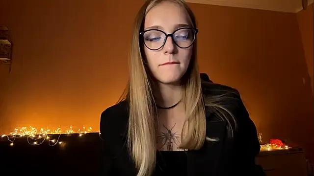 Freechat EvaPeace on StripChat