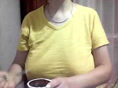 EvelinaRose from StripChat