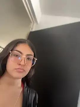 Masturbate to StripChat's Gaby-Herrera Gaby-Herrera from StripChat