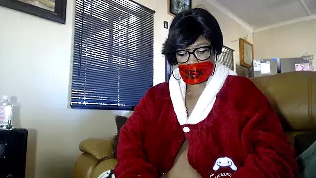 Freechat Gucci_Bx on StripChat