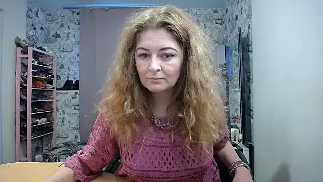 Helen1974 on StripChat 
