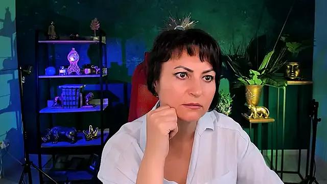 HelenBeler on StripChat