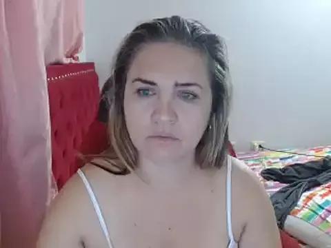helenca43 on StripChat 
