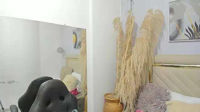Hottest_Mature_ on StripChat 
