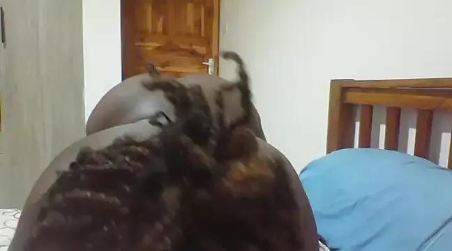 Freechat Hotwife8 on StripChat