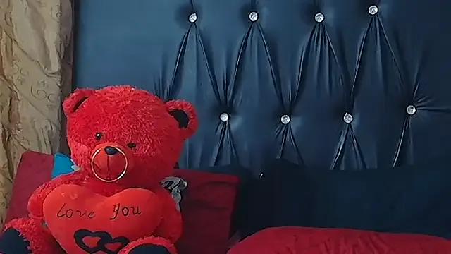 Discover HUMONGUOUSTITSS, she wants to masturbate for you HUMONGUOUSTITSS from StripChat