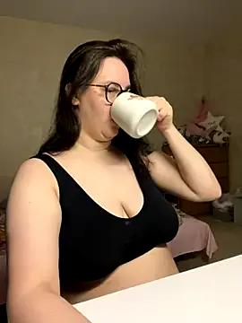 Sweet Hungry1bunny wants you to fuck her body now hungry1bunny from StripChat