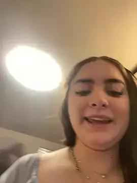 Freechat imlindapink on StripChat