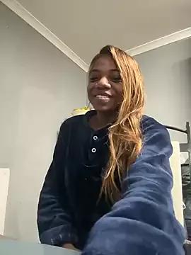 Freechat imsuziblack on StripChat