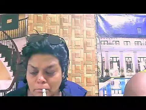 indianCherryPie on StripChat 