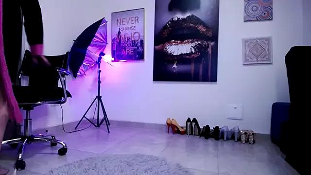 Freechat IsaBaileys_ on StripChat