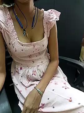 Freechat Isha_Sax on StripChat