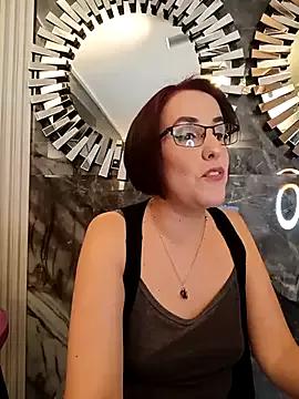 IsisBlake on StripChat 