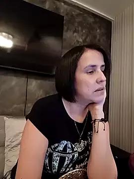 IsisBlake on StripChat 