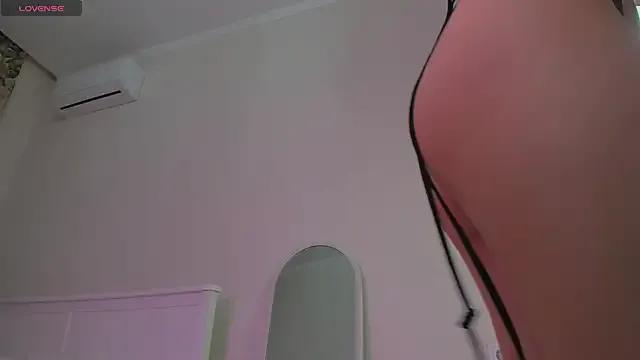 jee_su on StripChat