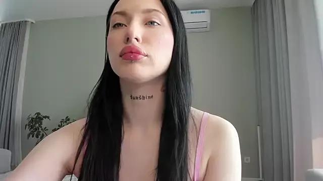 Private JenniferQueen11 on StripChat