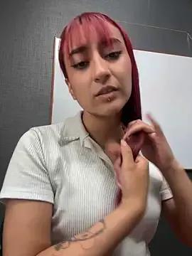 Freechat JuliethaDemon_ on StripChat