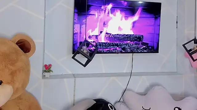 Freechat karol_noa on StripChat