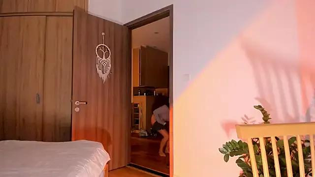 Freechat kawaii_mia on StripChat