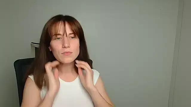 Kelly_Kisss on StripChat 
