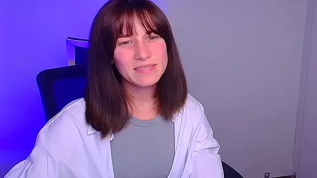 Kelly_Kisss on StripChat 