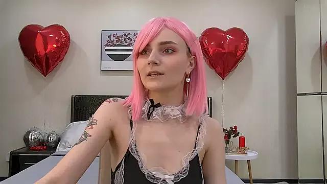 KellyStone on StripChat 
