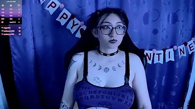 Kimlennox_ on StripChat 