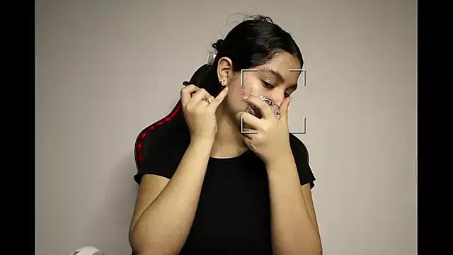 Freechat Kitty_Anne on StripChat