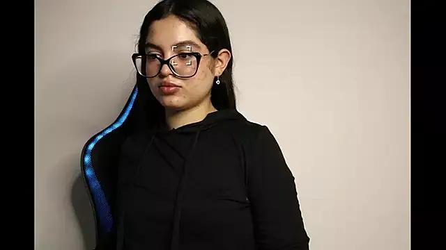 Freechat Kitty_Anne on StripChat