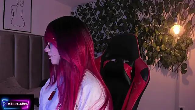 Freechat Kitty_Gang on StripChat
