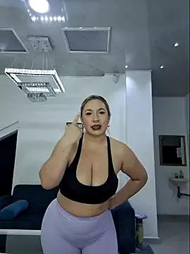 laura_bassi on StripChat 