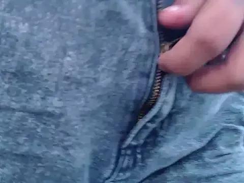 Freechat Laura_hottt on StripChat