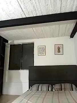 Freechat leah_passion on StripChat