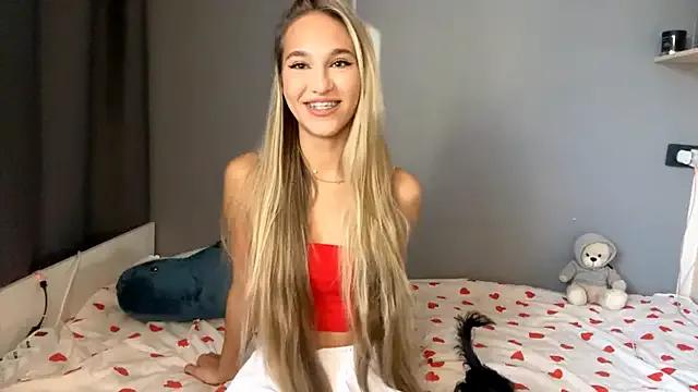 Discover 23 years old LeilaBilberry from StripChat LeilaBilberry from StripChat