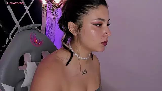 Private Lia_14_ on StripChat