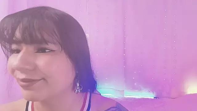 Freechat lili_taylor on StripChat