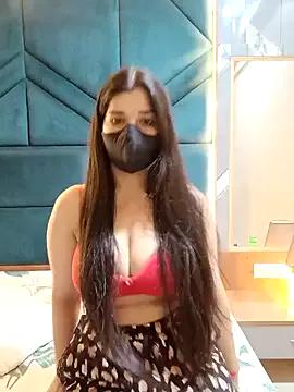 Freechat lilmisscutie on StripChat