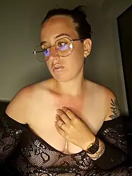 Freechat Lindsay_00off on StripChat
