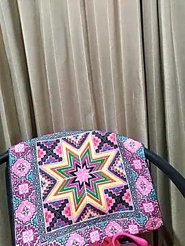 Freechat Little_suzy5 on StripChat