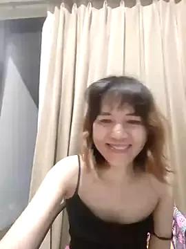 Freechat Little_suzy5 on StripChat