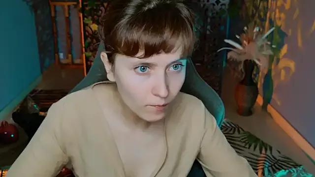 LolaAsmus on StripChat 