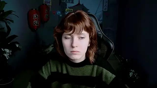 LolaAsmus on StripChat 