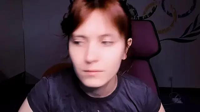 LolaAsmus on StripChat 