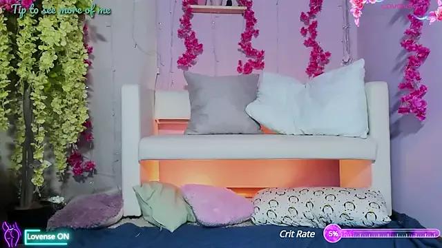 Lollita_Lewis on StripChat 