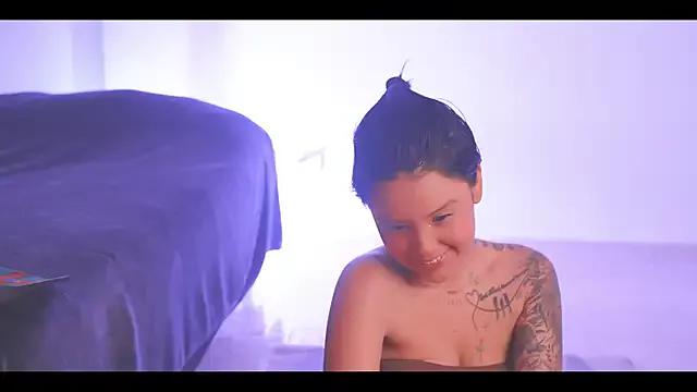 Freechat LorenRosse on StripChat