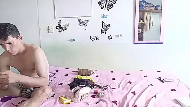luxandracon23 on StripChat 