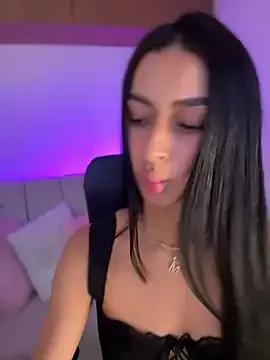Freechat maddy_bronw_ on StripChat